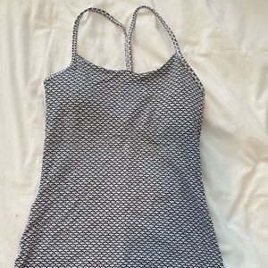 lululemon tank - size 4